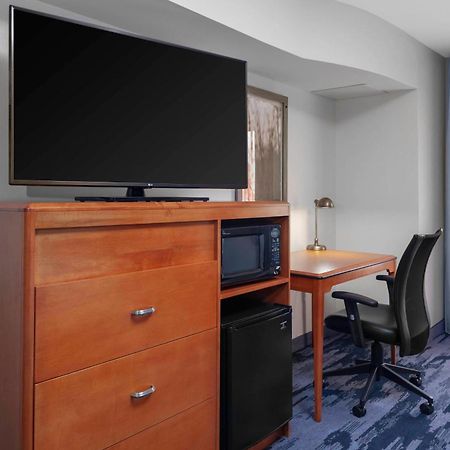 Fairfield Inn & Suites By Marriott Matthews Шарлът Екстериор снимка