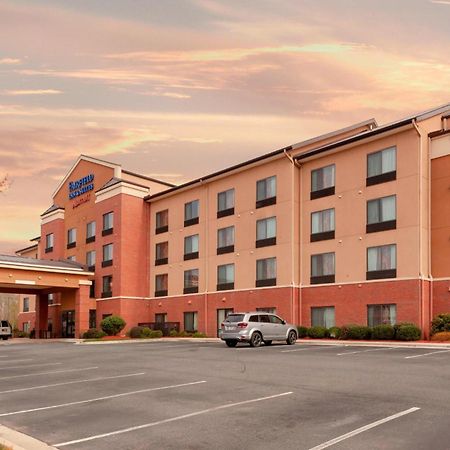 Fairfield Inn & Suites By Marriott Matthews Шарлът Екстериор снимка