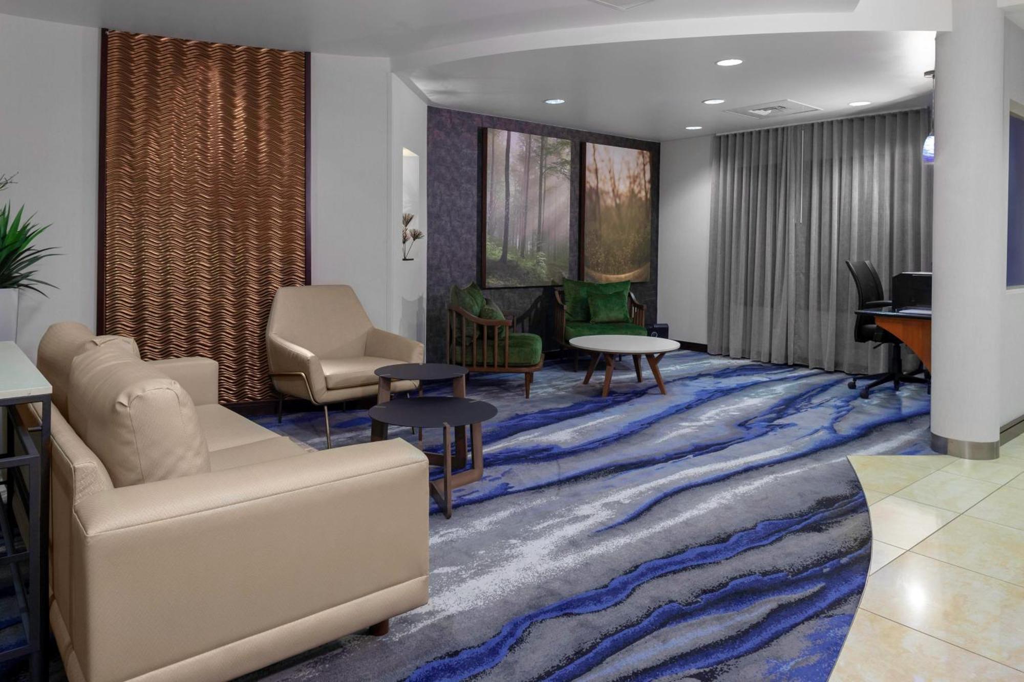 Fairfield Inn & Suites By Marriott Matthews Шарлът Екстериор снимка